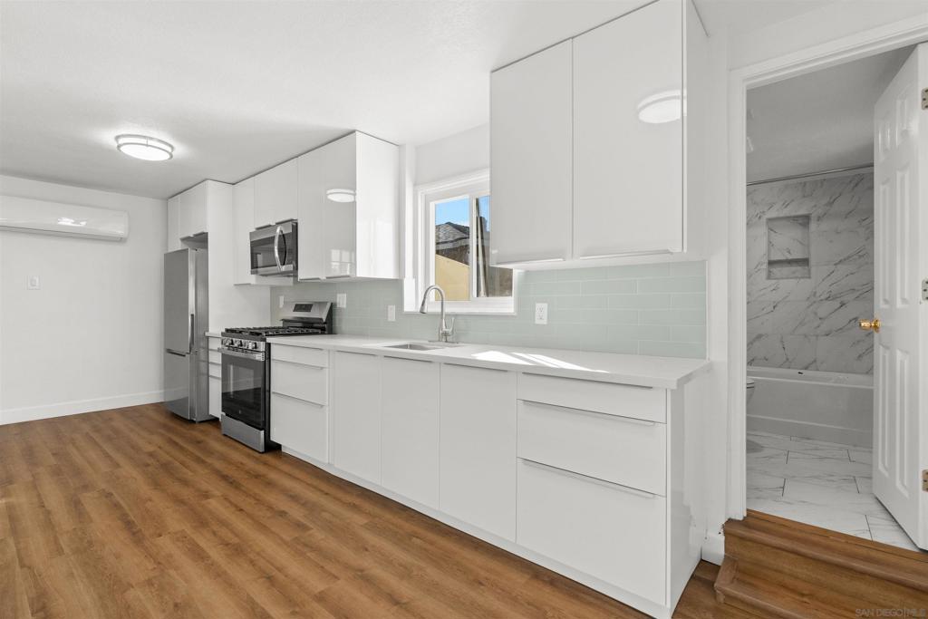 324 Willie James Jones Ave