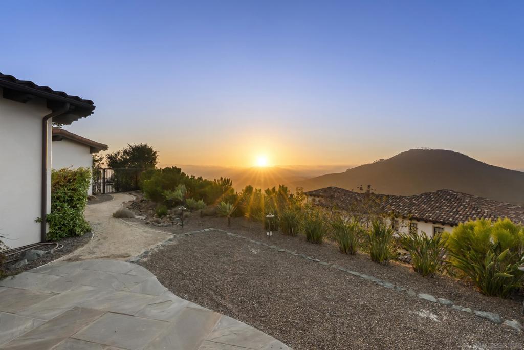 Rancho Santa Fe - Residential