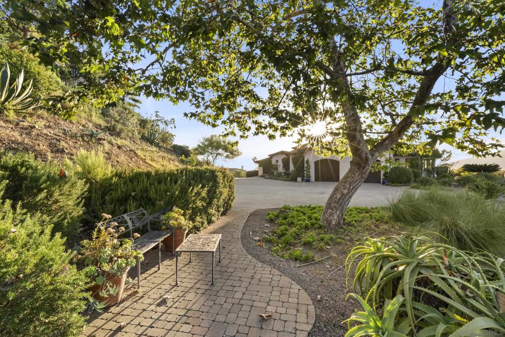 Rancho Santa Fe - Residential