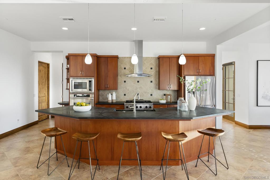 Rancho Santa Fe - Residential