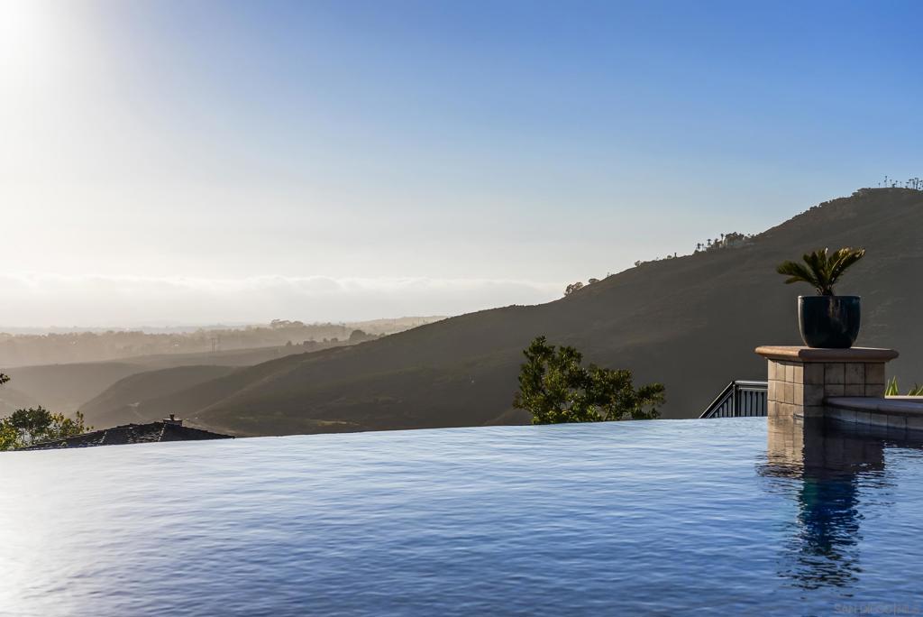 Rancho Santa Fe - Residential