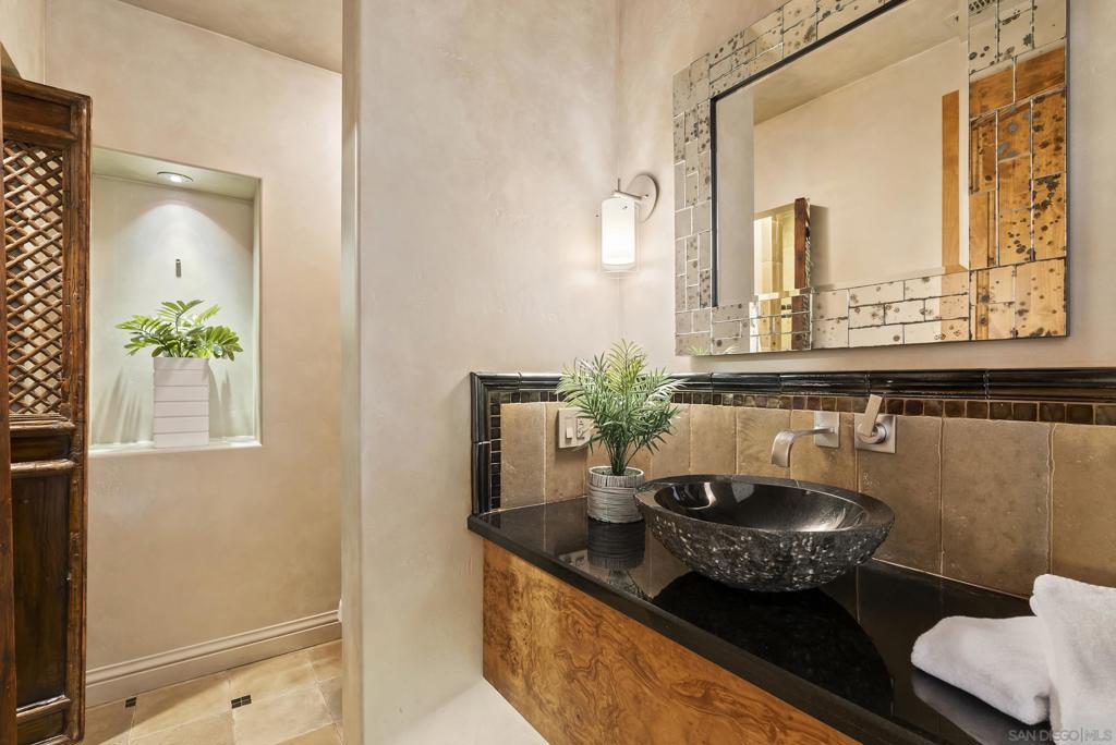 Rancho Santa Fe - Residential