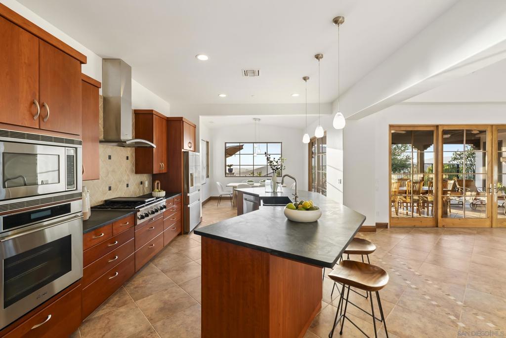 Rancho Santa Fe - Residential