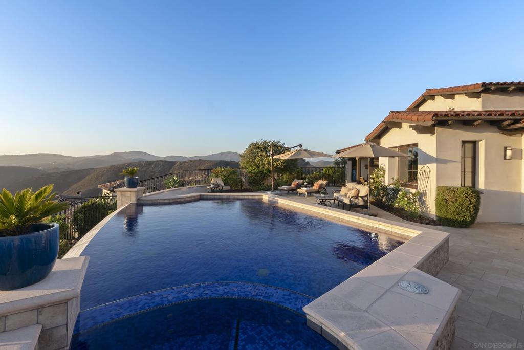 Rancho Santa Fe - Residential