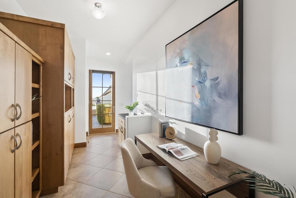 Rancho Santa Fe - Residential
