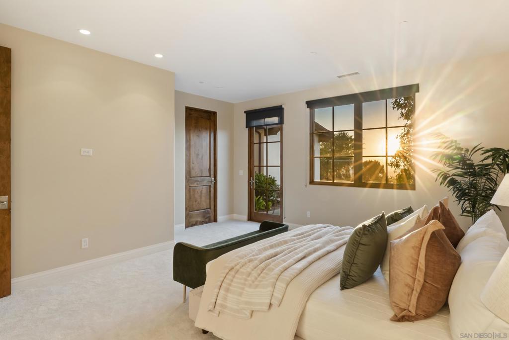 Rancho Santa Fe - Residential
