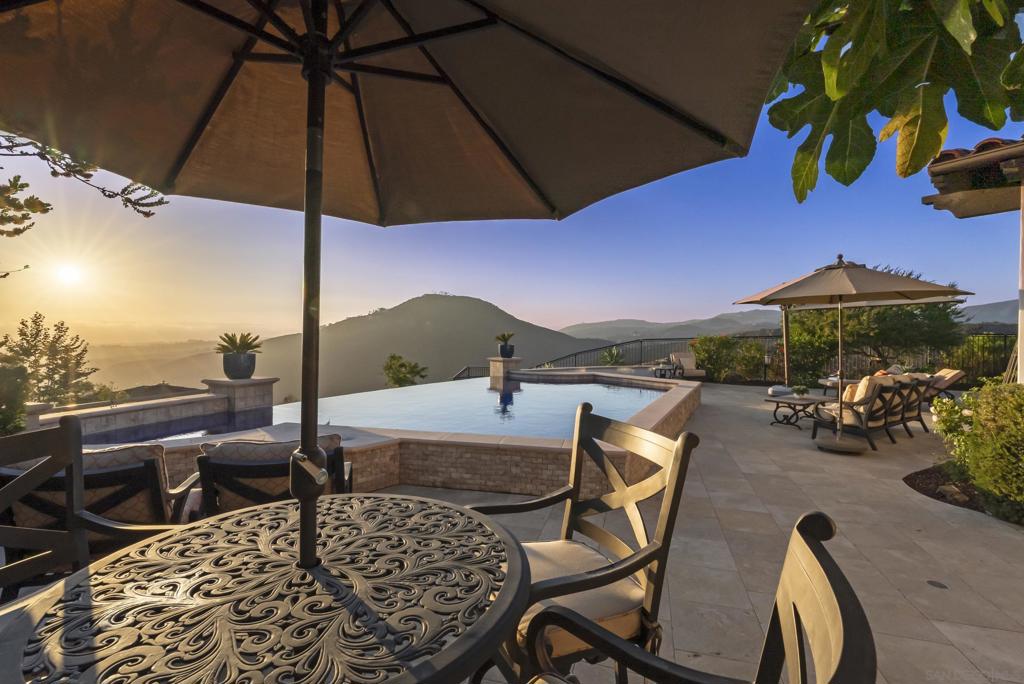 Rancho Santa Fe - Residential
