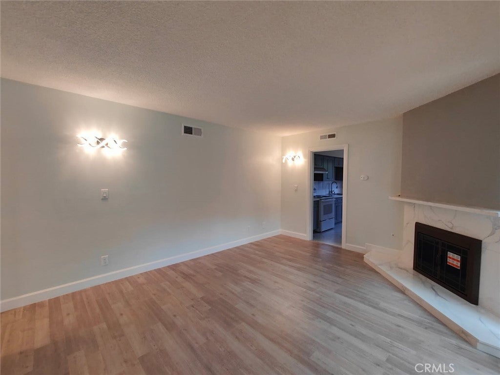 700 W Sierra Madre Boulevard 1