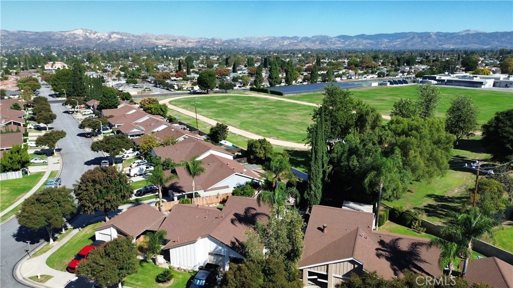 Hollow Hills (126) - Residential