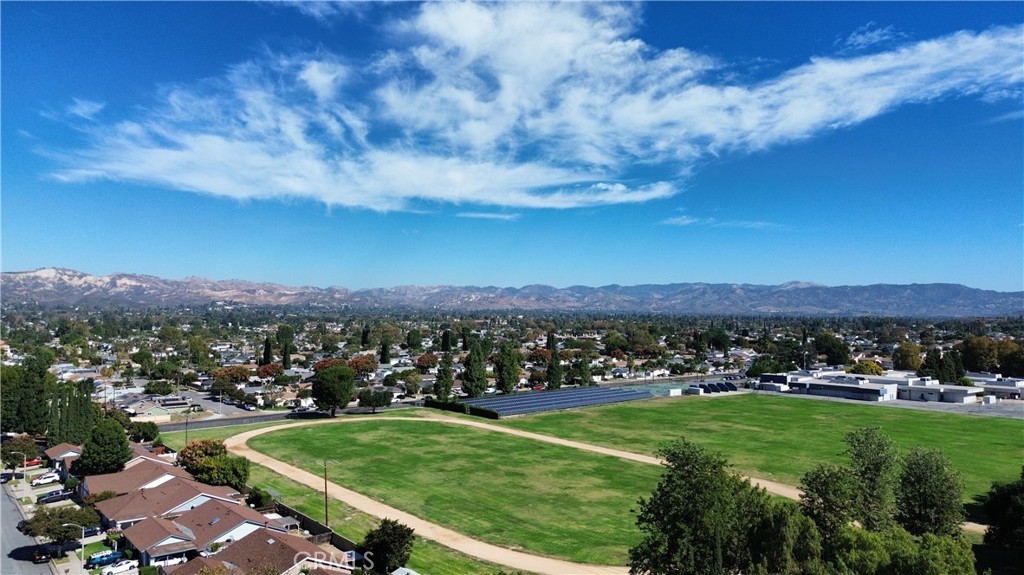 Hollow Hills (126) - Residential