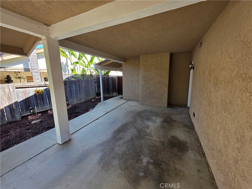 Hollow Hills (126) - Residential