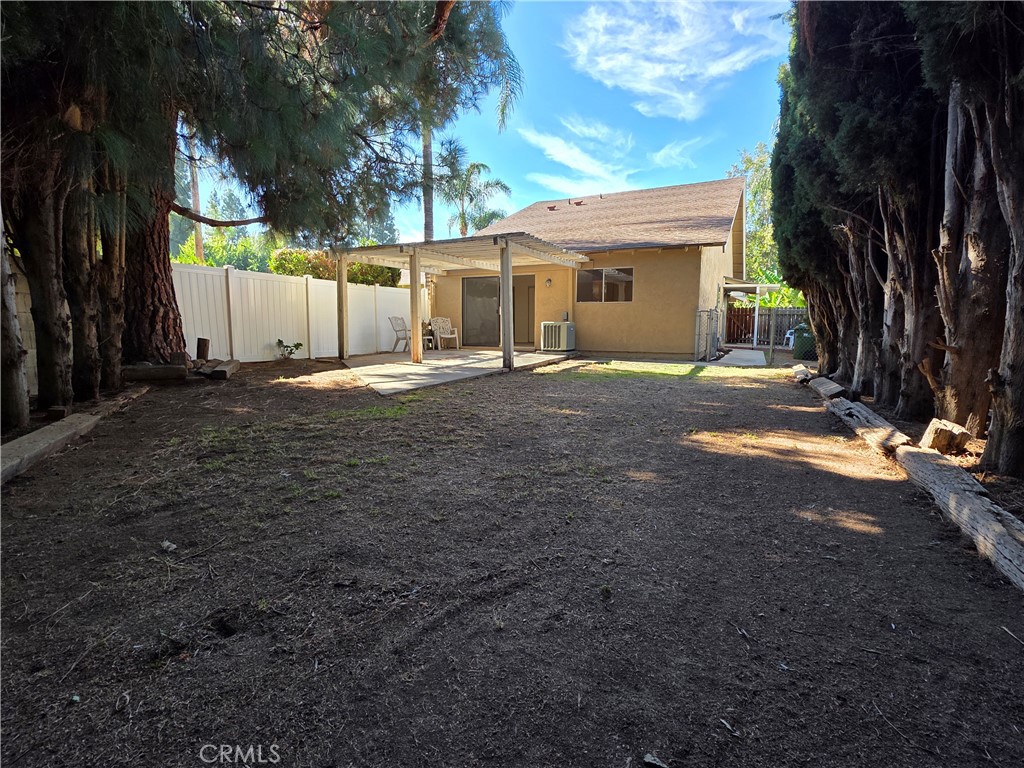 Hollow Hills (126) - Residential