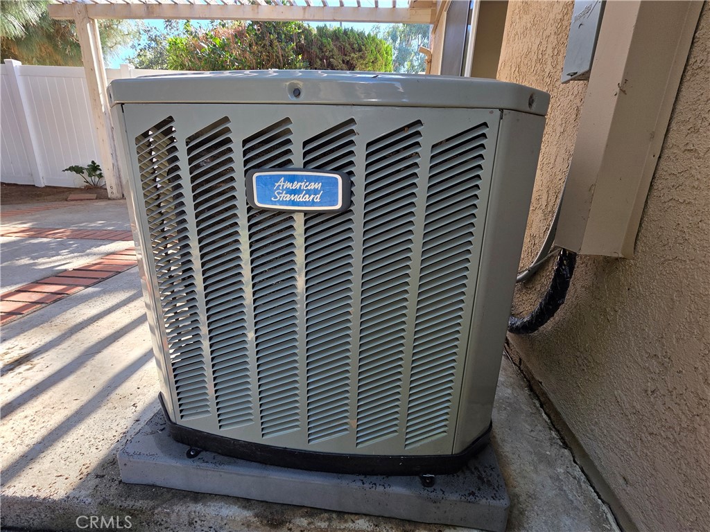 Hollow Hills (126) - Residential