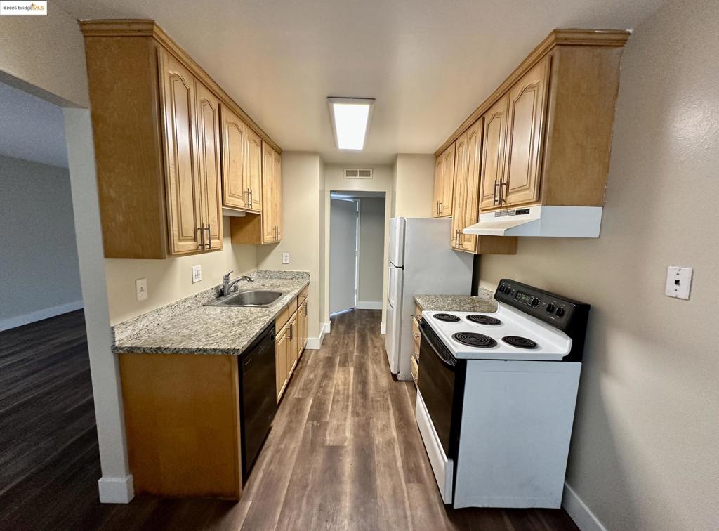 LAUREL DISTRICT - Residential Income
