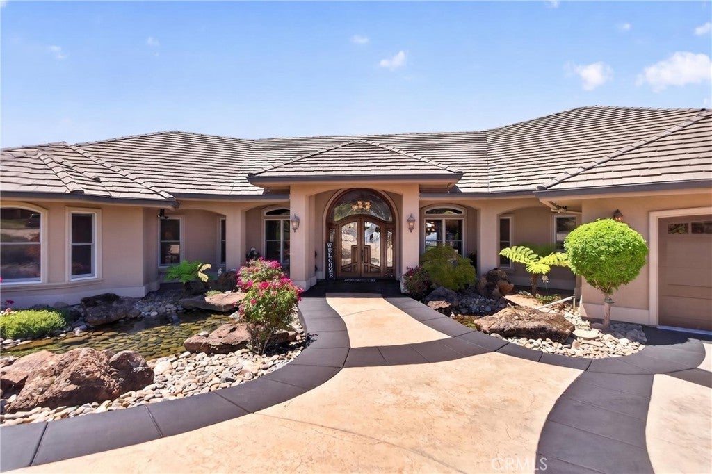 25 Horizon Point Court