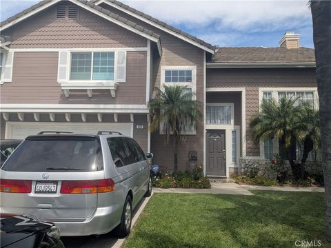 Photo of 820 N Justin Pl, Anaheim, CA 92801 (MLS # PW26083542)