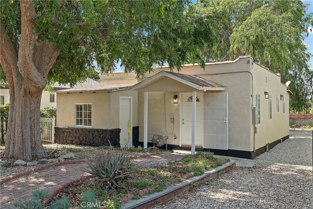 10607 Whitegate Avenue