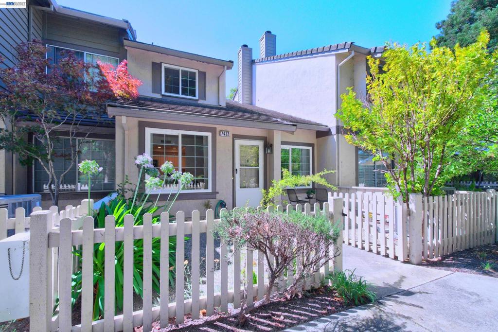 7422 Oxford Cir Cir, Dublin CA 94568
