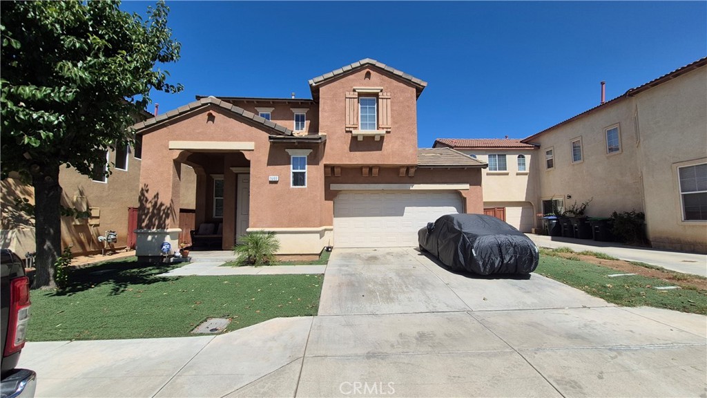Located in the "VILLAGES OF AVALON" community. This is a beautiful home! Excellent for first time homebuyer or a growing family.
This home is located in walking distance from the association amenities which include use of park, pool, sports courts, and barbecue area. Lake Perris is also close by to enjoy fishing, camping, dirt bike and horseback riding.
Low maintenance yard with artificial grass, manual sprinklers for planters. Quiet and peaceful neighborhood. Nice covered patio for family gatherings. Downstairs tile flooring has been recently installed....and much more!