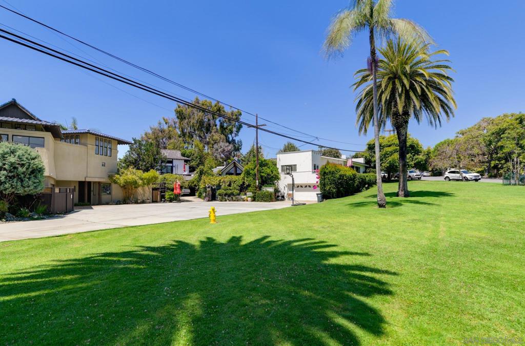 1506 Park View Place