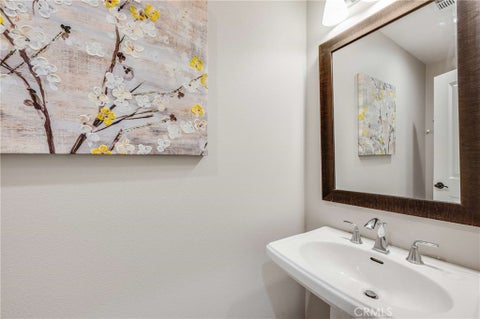 Tiny photo for 870 E Mountain Way WAY #C, Azusa, CA 91702 (MLS # CV26116384)