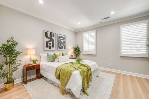 Tiny photo for 870 E Mountain Way WAY #C, Azusa, CA 91702 (MLS # CV26116384)
