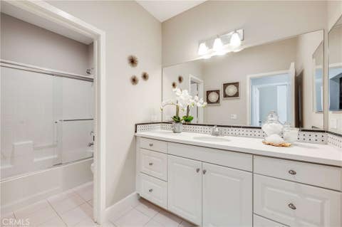 Tiny photo for 870 E Mountain Way WAY #C, Azusa, CA 91702 (MLS # CV26116384)