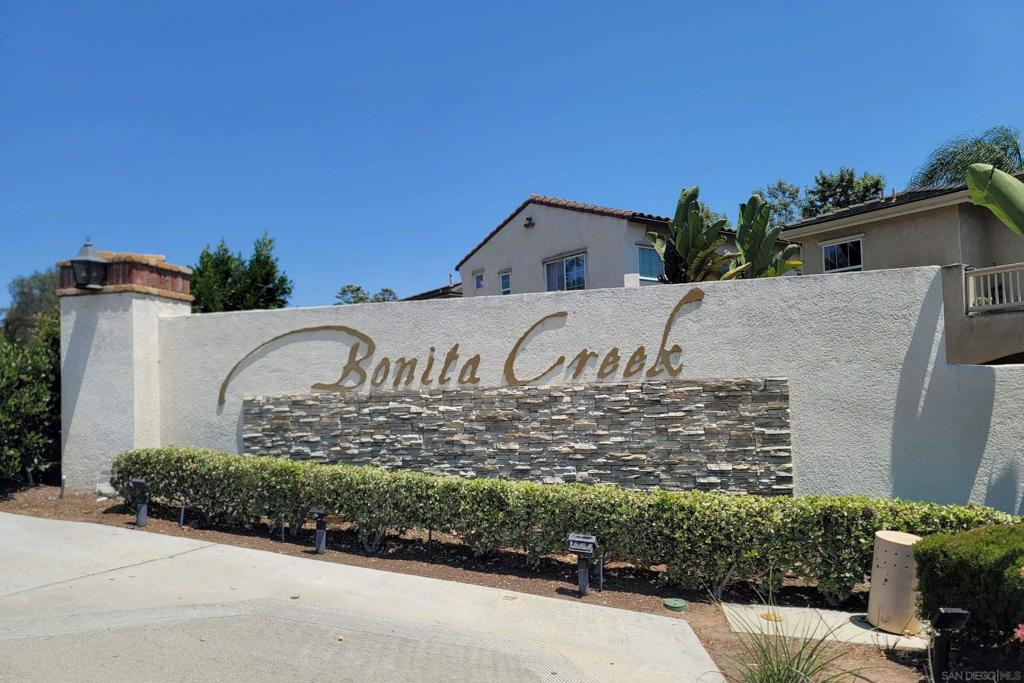 4101 Arroyo Way