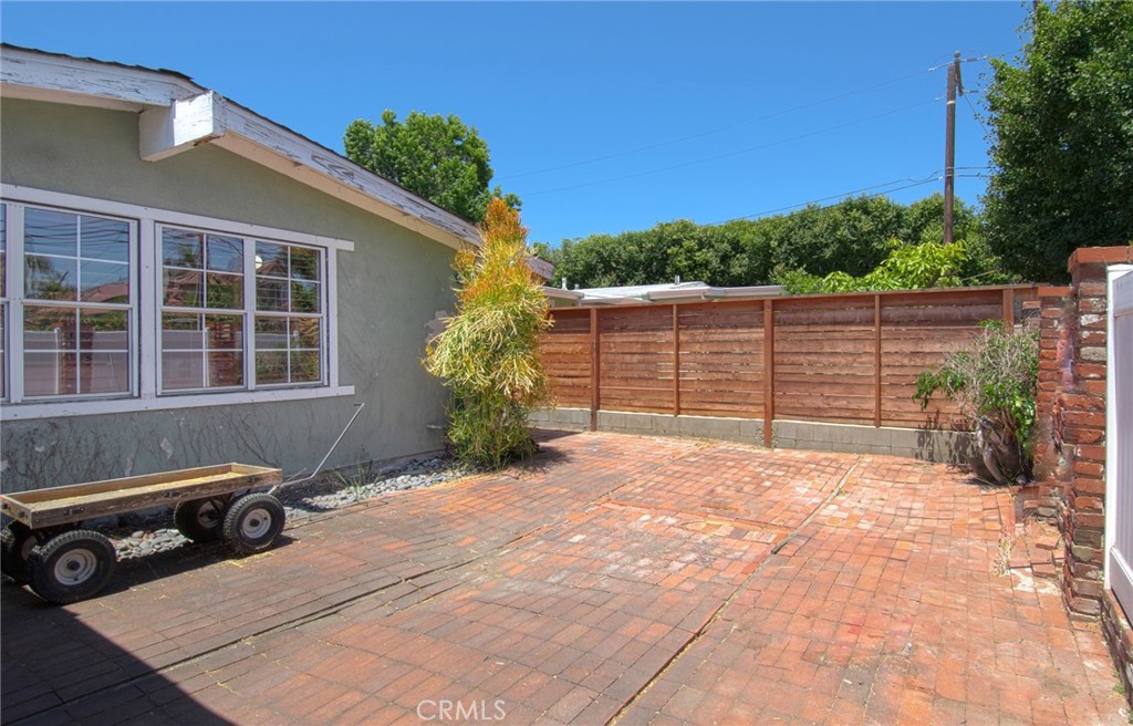 267 E 16th Street