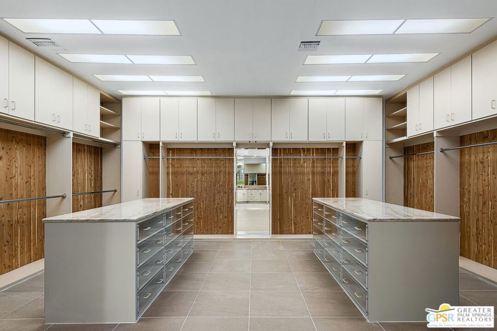 Old Las Palmas - Residential