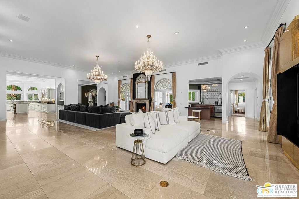 Old Las Palmas - Residential