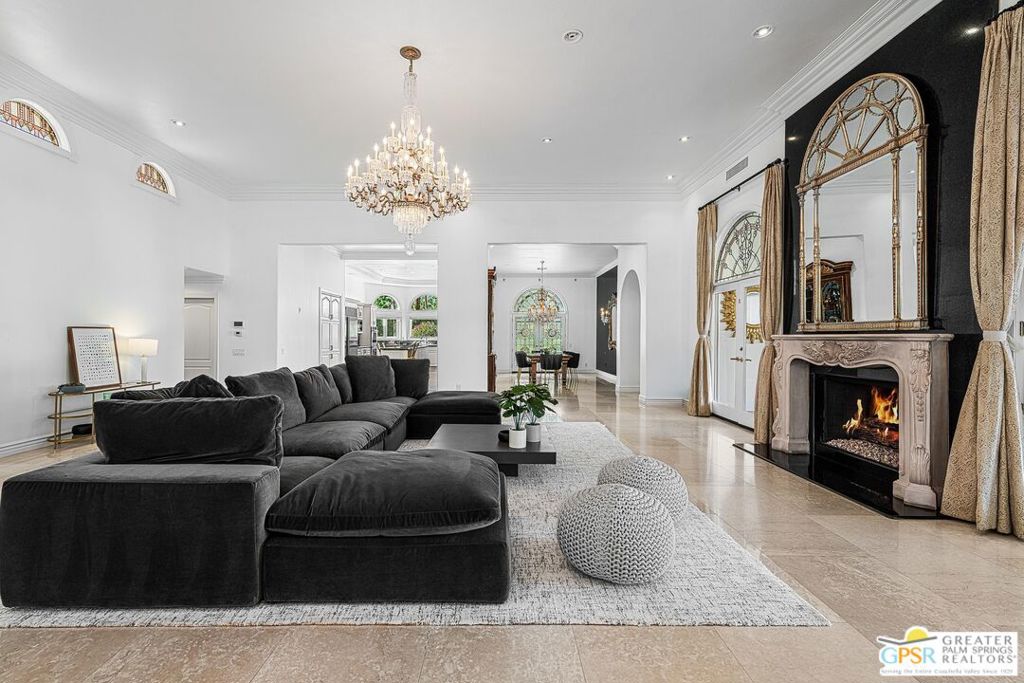 Old Las Palmas - Residential