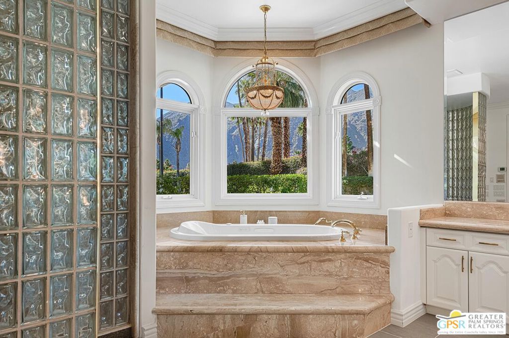 Old Las Palmas - Residential