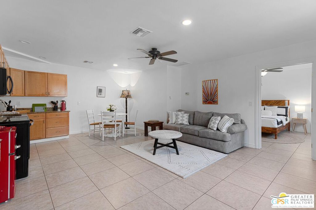 Old Las Palmas - Residential