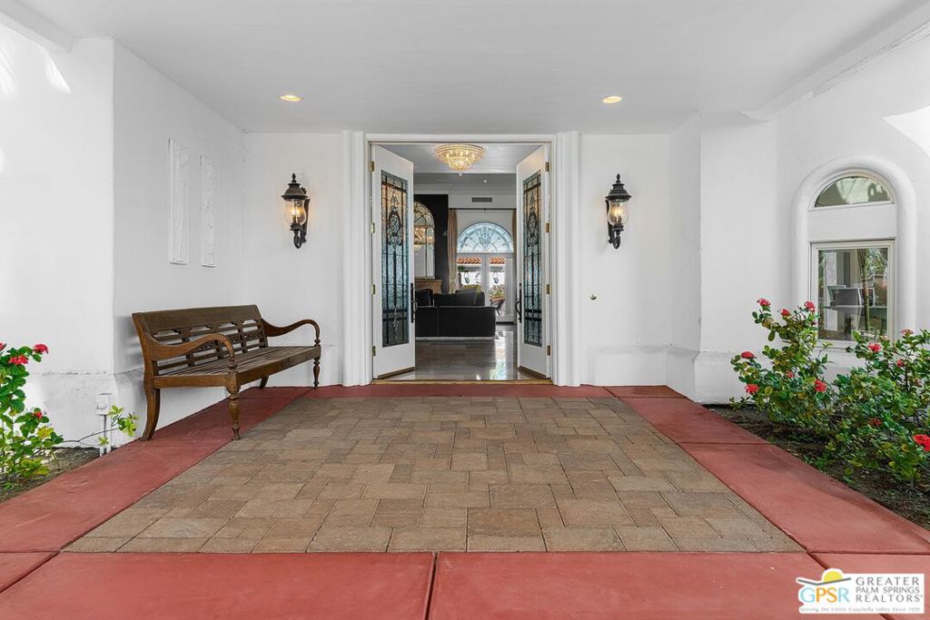 Old Las Palmas - Residential