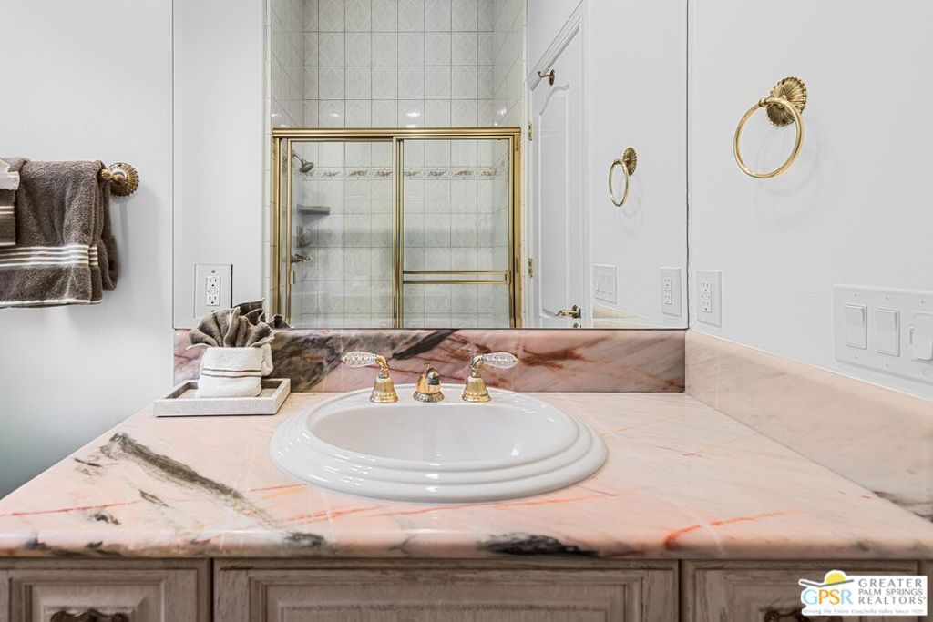 Old Las Palmas - Residential