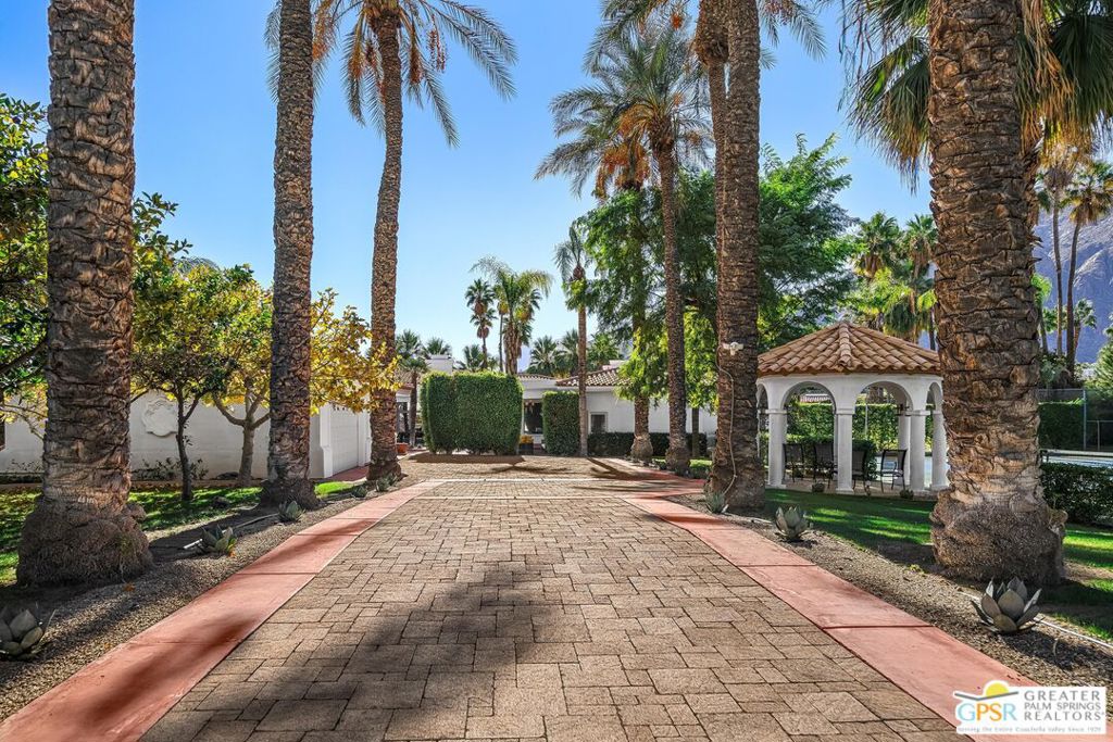 Old Las Palmas - Residential