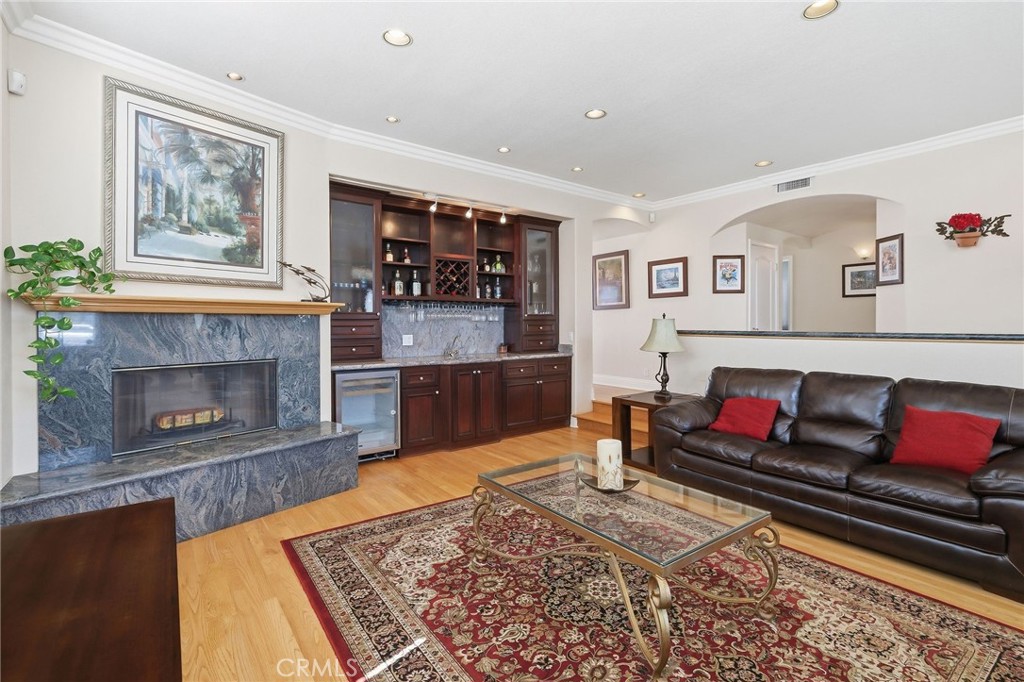 2507 W 233rd Street