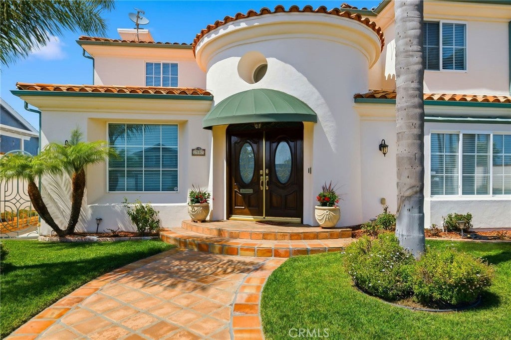 2507 W 233rd Street