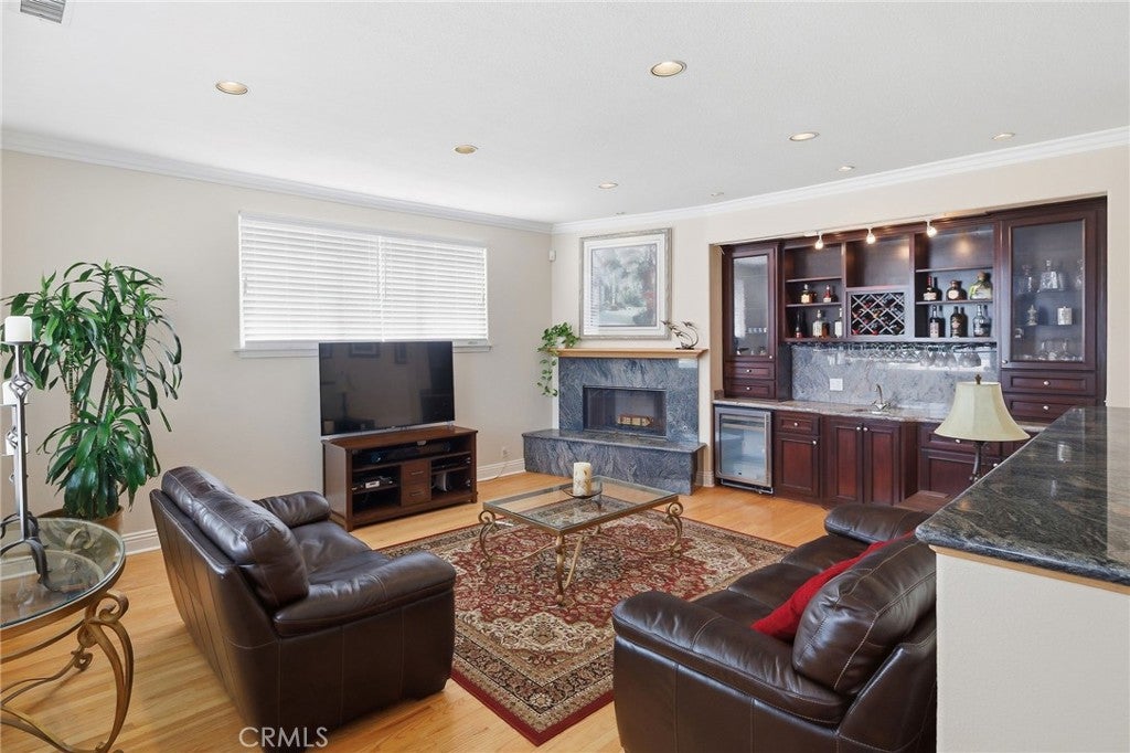 2507 W 233rd Street