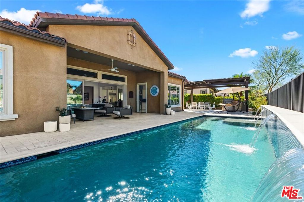 Del Webb RM - Residential