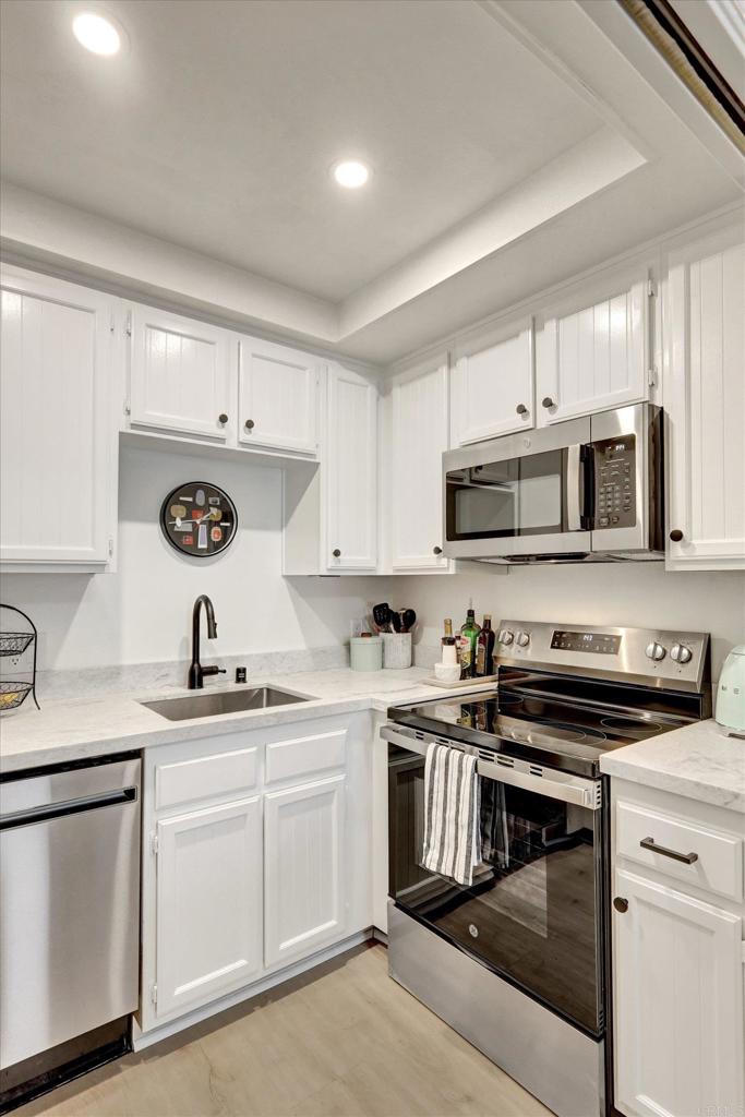 1682 Circa Del Lago A308