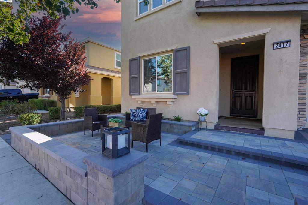 CENTRAL TRACY - Residential