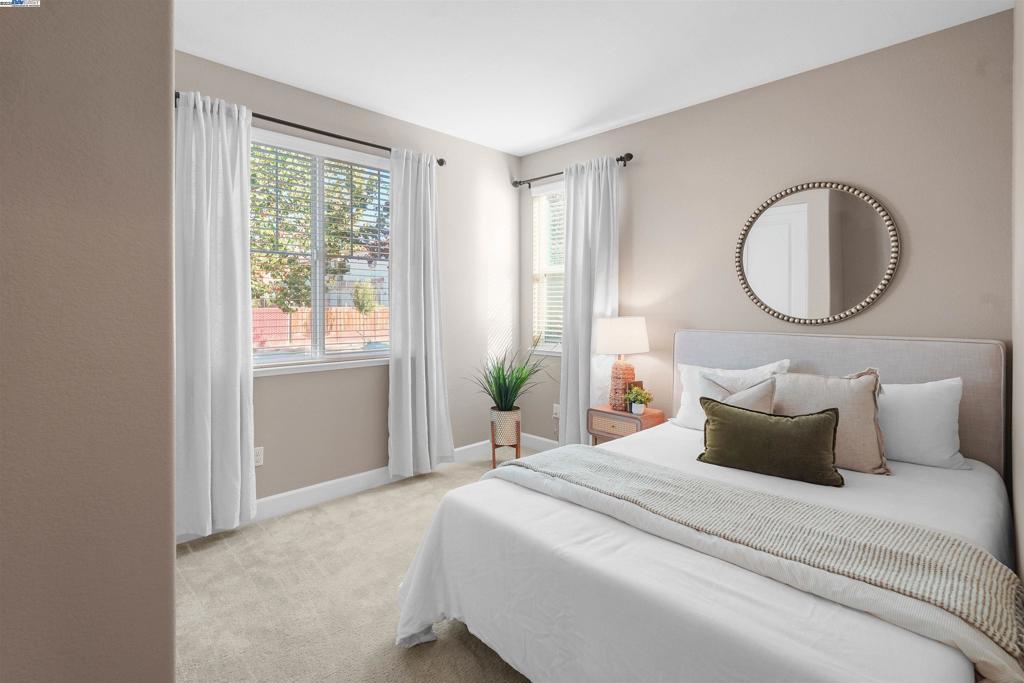 CENTRAL TRACY - Residential