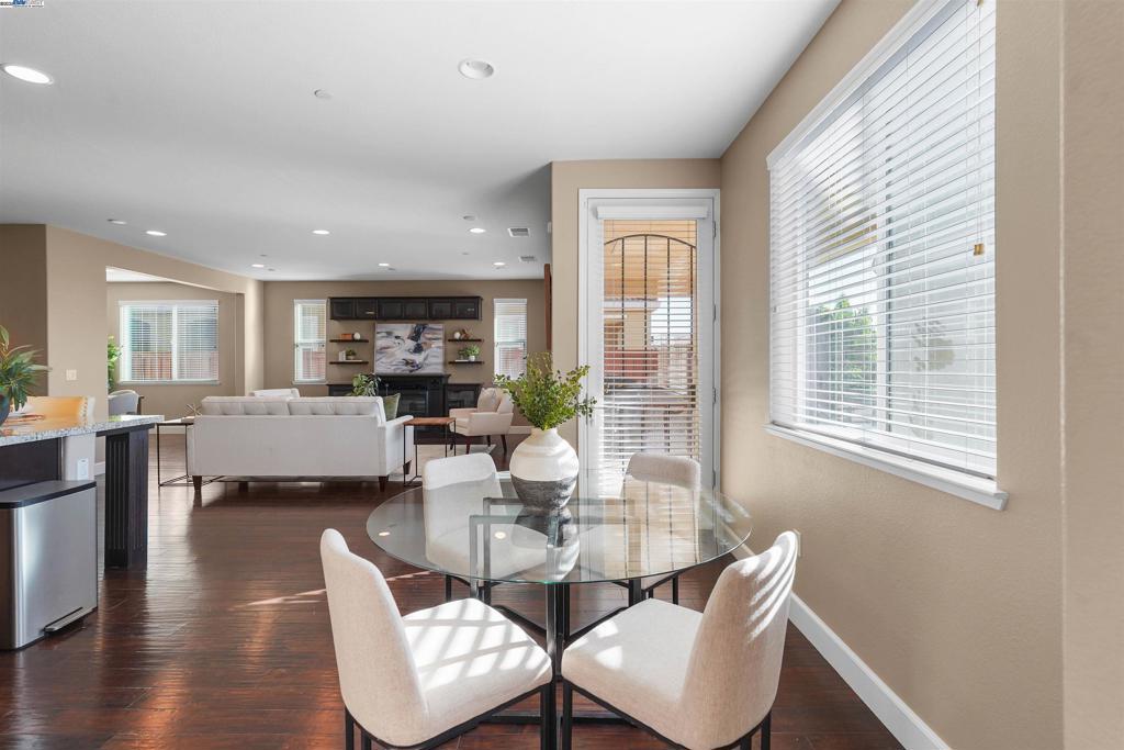 CENTRAL TRACY - Residential