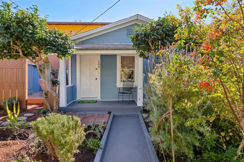 419 Cedar Street