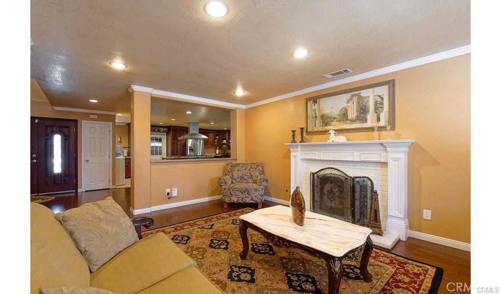 4965 Independence Street