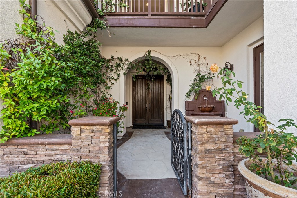3 Hubbard Way