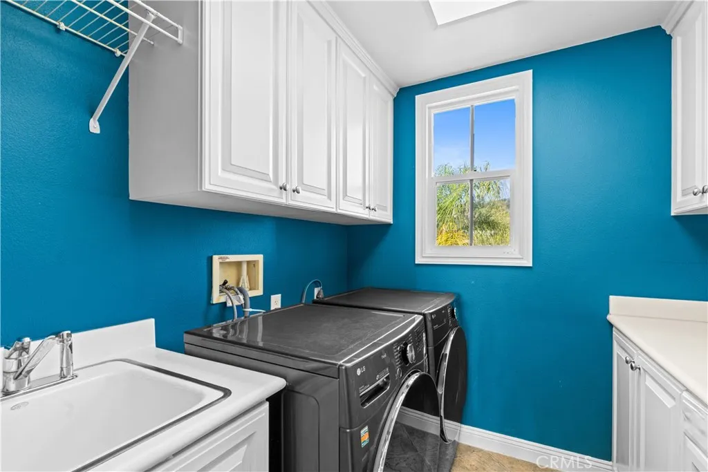 Coto De Caza, California 92679, United States, 4 Bedrooms Bedrooms, ,5 BathroomsBathrooms,Residential,Active,191844