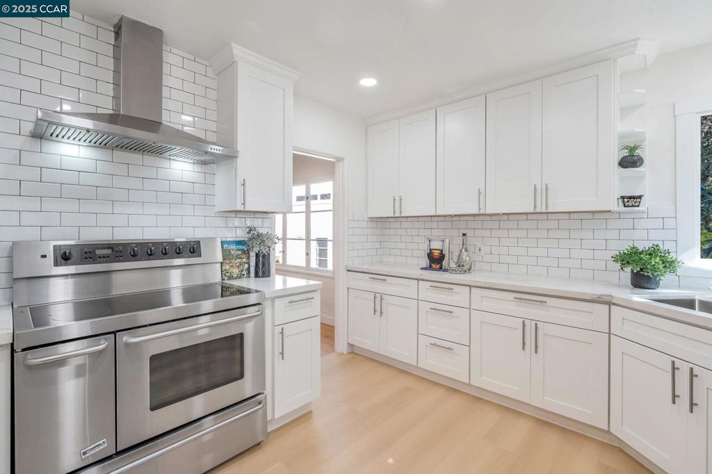UPPER ROCKRIDGE - Residential